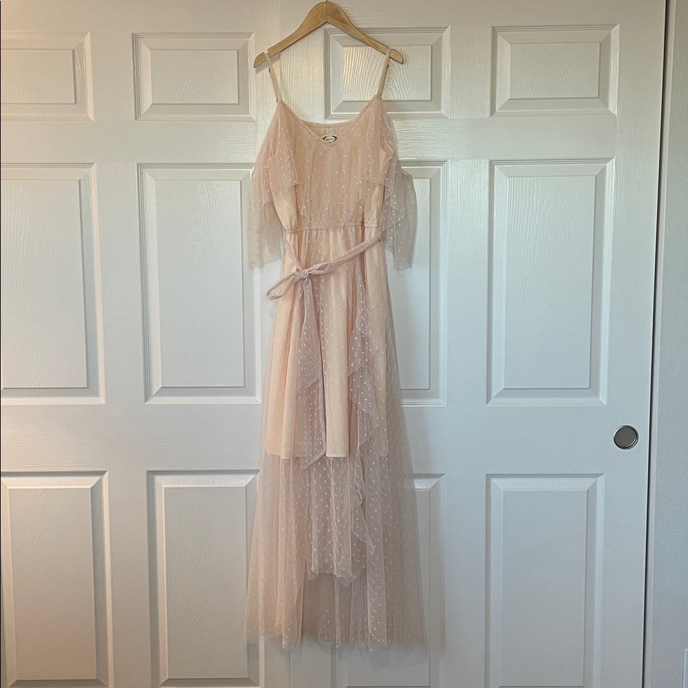 Joyfolie Lauryn Dress in Sand, Size Medium - Picture 8 of 10